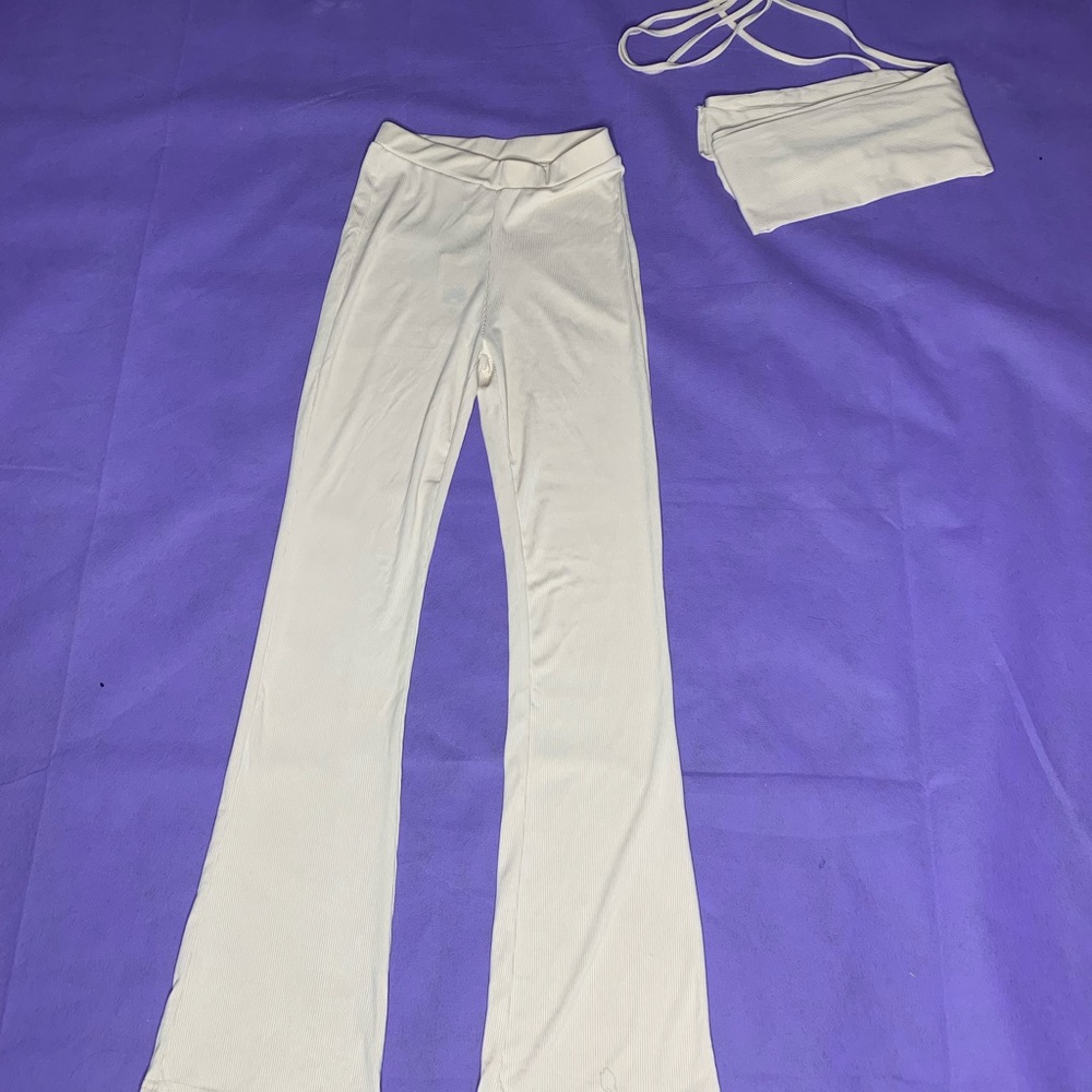 Small cream two piece set